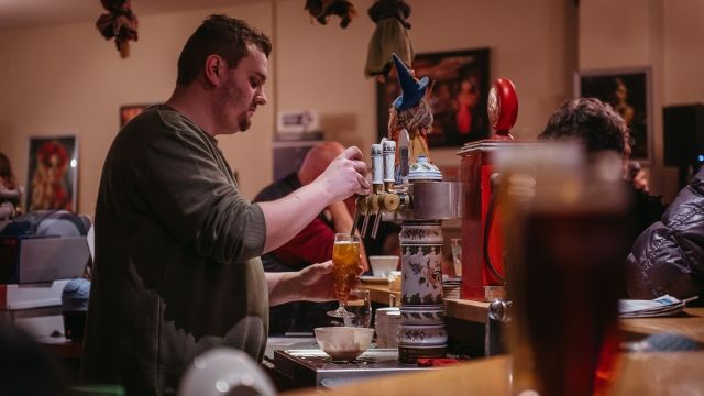 Rencontre à la Brasserie La Lorraine Image de Rencontre à la Brasserie La Lorraine