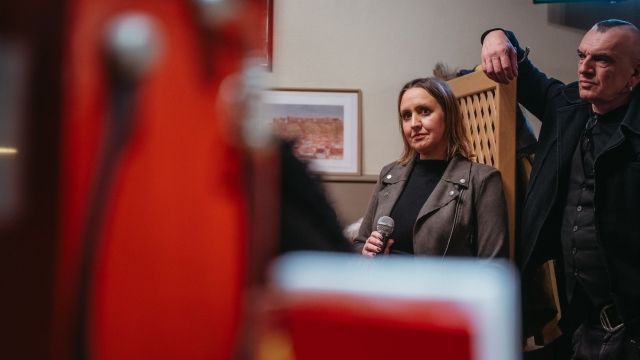 Rencontre à la Brasserie La Lorraine Image de Rencontre à la Brasserie La Lorraine