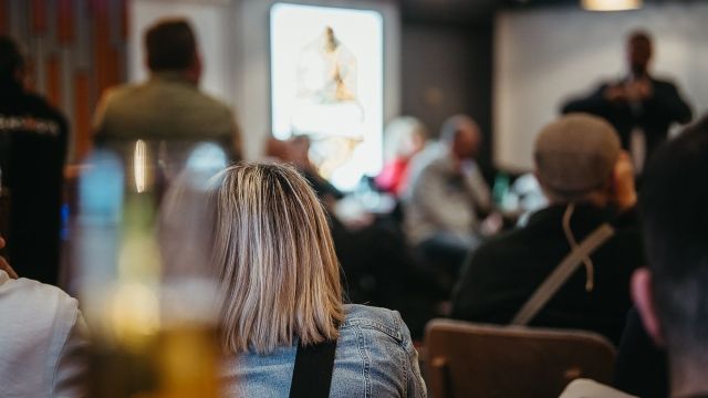 Image de Rencontre au Café Komisere