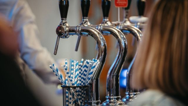 Image de Rencontre au Café Komisere