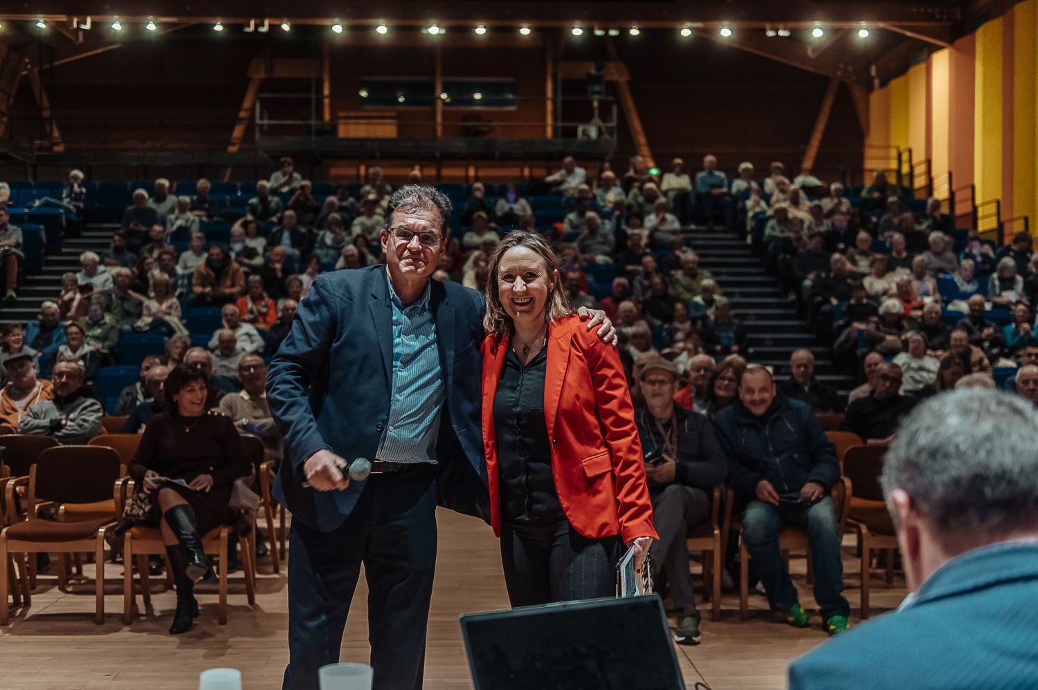 Image de Un immense merci à toutes et à tous d’être venus nous rencontrer...