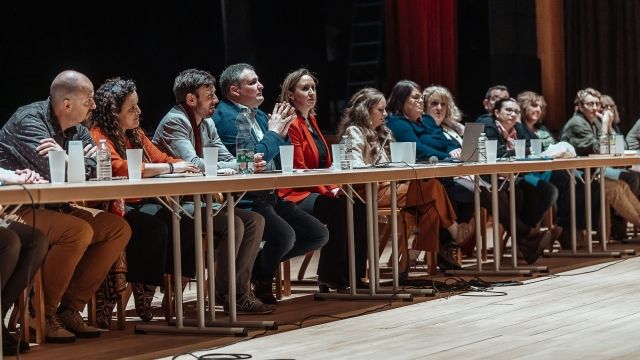 Image de Un immense merci à toutes et à tous d’être venus nous rencontrer...