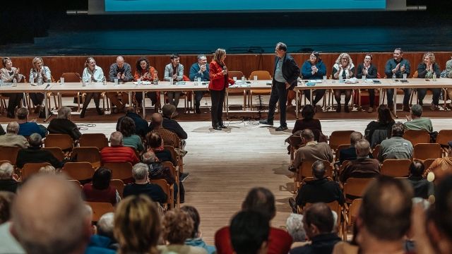 Image de Un immense merci à toutes et à tous d’être venus nous rencontrer...