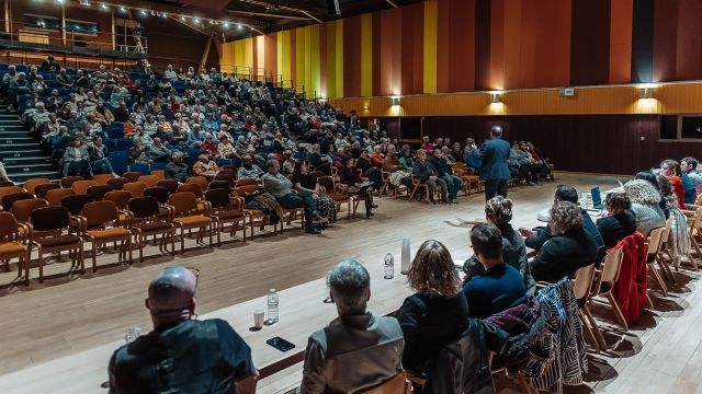 Image de Un immense merci à toutes et à tous d’être venus nous rencontrer...